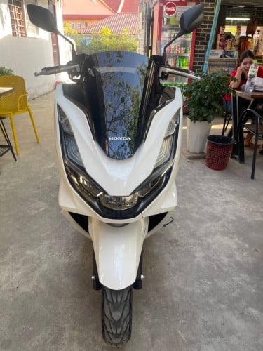 លក់ PCX បង់រំលោះនិងទិញដាច់