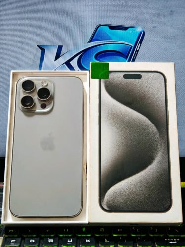 📱iPhone 15 Pro Max / ZP/A 💾Storage 256G🔋Battery Health83%✅នៅស្អាត99%👉មានប្រអប់តែអត់មានខ្សែ