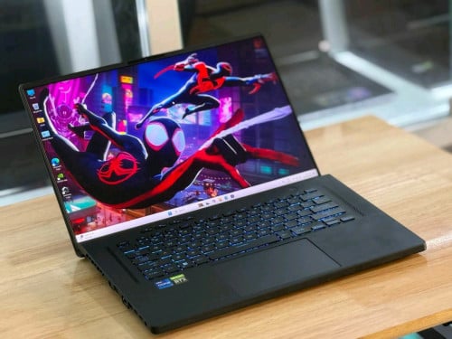 ASUS ROG Zephyrus M16 GU603ZM