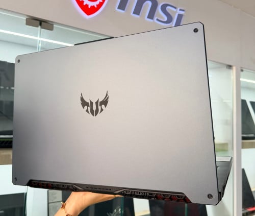 ASUS TUF FA706/16GB/512GB/GTX1660Ti(6G)/17.”(144hz)/RGB