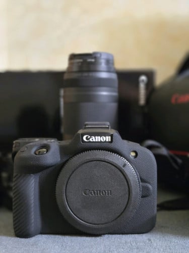 Canon R50 (2023)