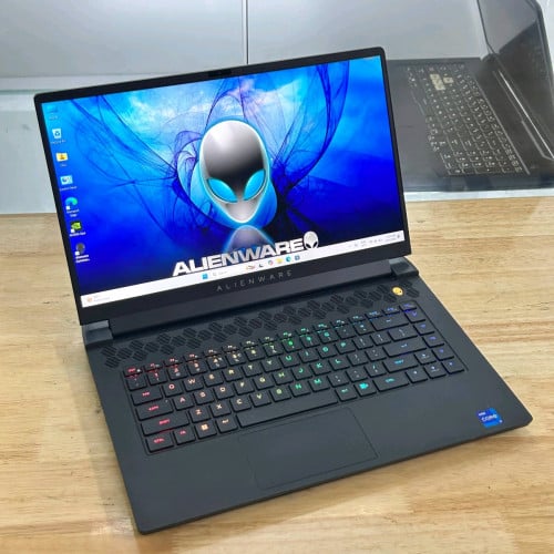 Dell AlienWare m15 R7