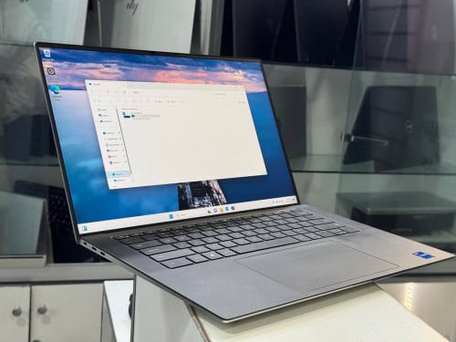 DELL XPS 15 9510 i7 Office, Game + Design