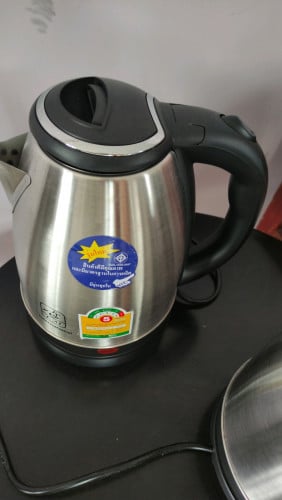 electric kettle