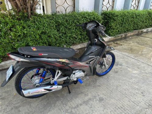 honda waveRS2014មានកាត