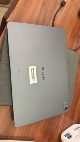 Huwei matpad 11.5 128g WiFi with keyboard