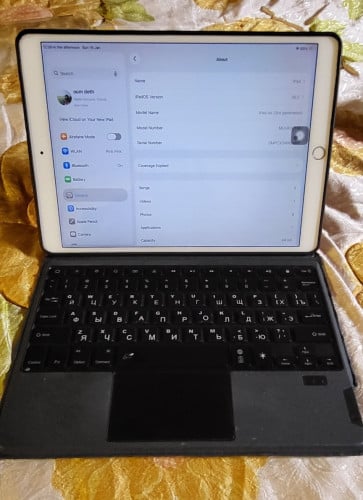 Ipad Air 3/64G/Grey/Only Wifi/With Cover Keyboard Flip