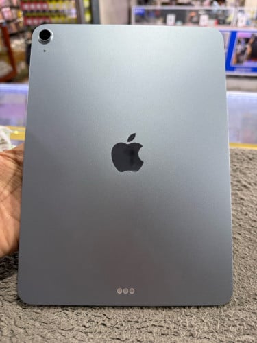 iPad Air M3 11inch Memory256G LL/A WiFi  98% មានឆ្នាំងសាក