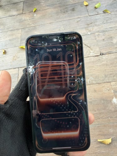 IPhone 12 64g អត់ជាប់អី