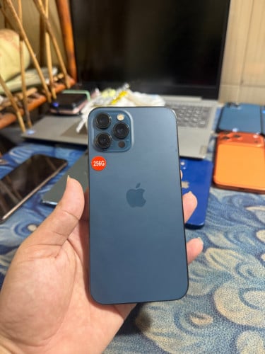 iPhone 12 Pro Max 256G អេក្រង់GX អត់ស្គេន លក់280$