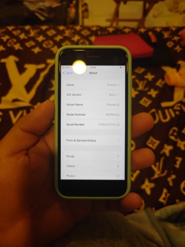 Iphone SE 64GB 95% new