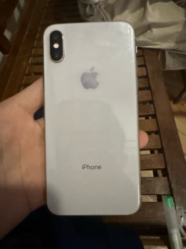 iPhone X 64gអត់ស្កេនអេក្រង់ធ្លាប់ដូរអត់ជាប់អីទេក្រៅពីរនឹងសុីនទាំងអស់ដូរថ្មហេីយស្រាប់យកទៅប្រេីលក់68$