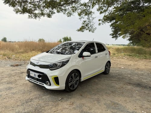 kia morning 2017 GTline full មានបើកដំបូល ប្រើប្រាស់ផ្ទាល់ឡានថ្មីមួយជំុ មិនសូវបានប្រើ