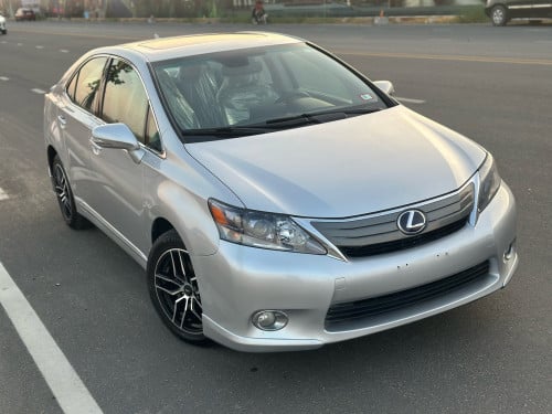 Lexus HS 250