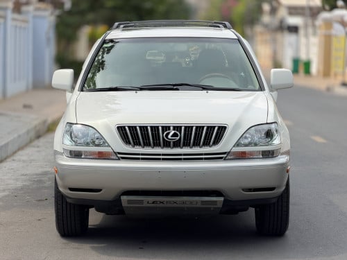 Lexus RX300 2001 ប៉ុង1 ក្នុងលឿង ម្ចាស់ដើមទី1 2CJ-XXXX