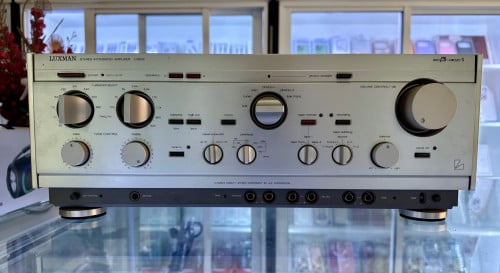 LUXMAN L-550x
