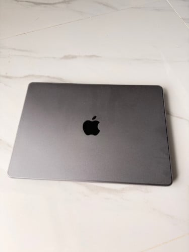 MacBook m1max 64g 2t