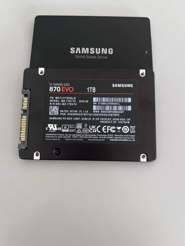 Original Samsung 870 EVO 1TB SSD 2.5”
