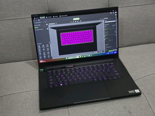 Razer Blade 15.6 inch FHD IPS 144Hz