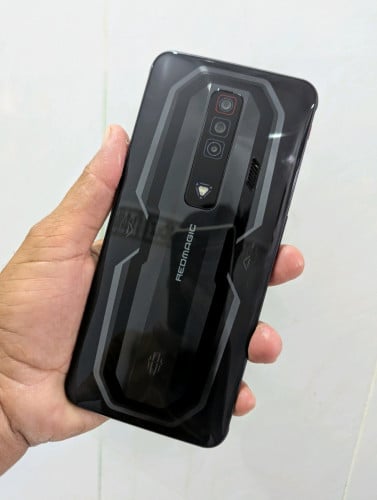 Redmagic 7 12g/128g Global(វៃដូរបាន)👉$215