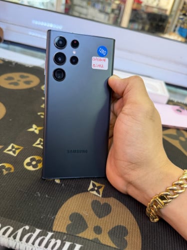 Samsung S22ultra 128G version USA 5G