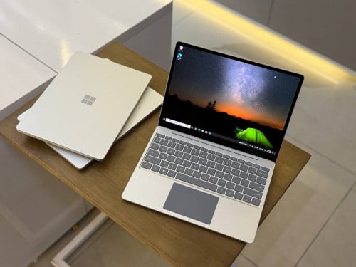 Surface Laptop Go ( Grade A )CPU Core i5-10th, RAM 16GB, SSD 256GB, Touch Screen