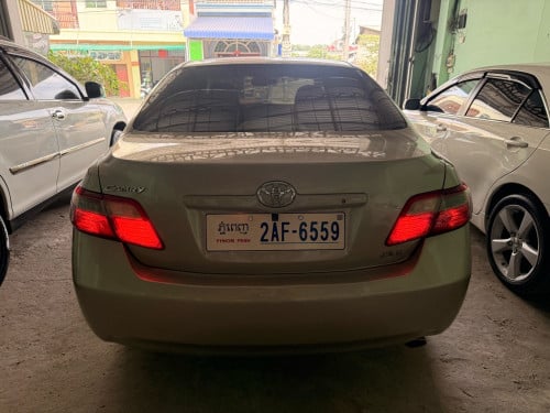 Toyota Camry 2007 XLE FULL OPTION ពណ៌មាស ប្រភេទឡានមូលសានុំស្រីន ឡានថ្មីខ្លាំង