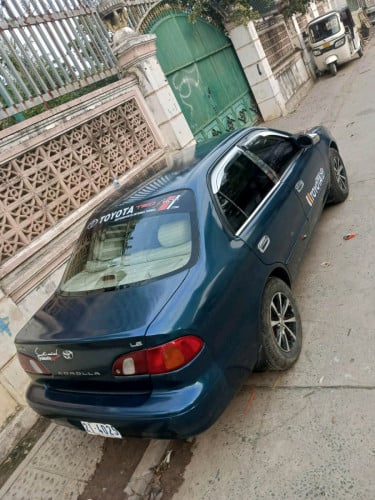 Toyota​ ​corolla ឆ្នាំ98
