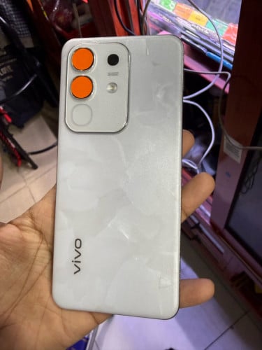 Vivo Y29 Ram8G Memory256G ក្រុមហ៊ុនសុីមពីរ មានឆ្នាំងសាក