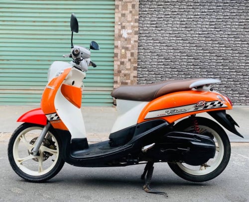 Yamaha fino (115cc, year2008, 490$) have all documents