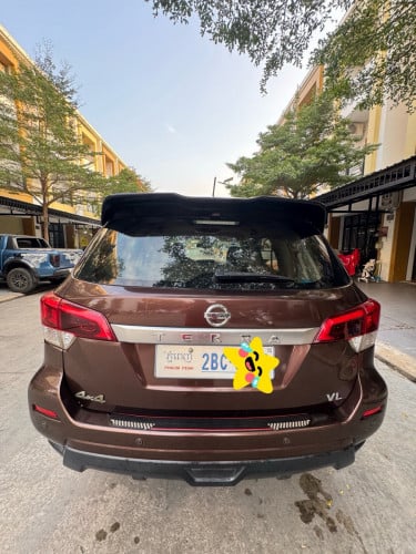 រថយន្តស្អាត ម្ជាសដេីម