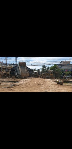 ត្រូវការលក់ដីជាបន្ទាន់