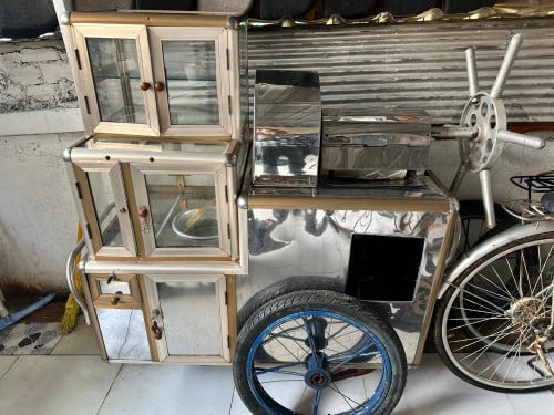 លក់ធុងទឹកអំពៅមួយតឹក