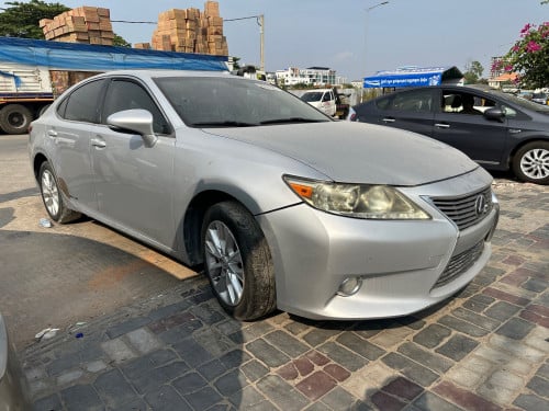 ទេីបទម្លាក់បងបង! ឡានមូល!