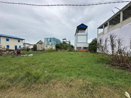 ដីលក់ រឺ ជួល