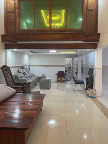 ផ្ទះល្វែងលក់ក្នុងបុរីពិភពថ្មីចំការដូង1