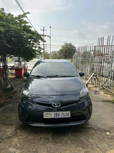 ឡានលក់14500$