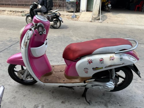 វឺតៗបងអូន មាន3គ្រាប់ សំរាប់ឲរើសស្កប់ពី016ម៉ាស៊ីនតាន់ខោអាវថ្មីមួយជុំប្រព័ន្ធភ្លើងគ្រប់