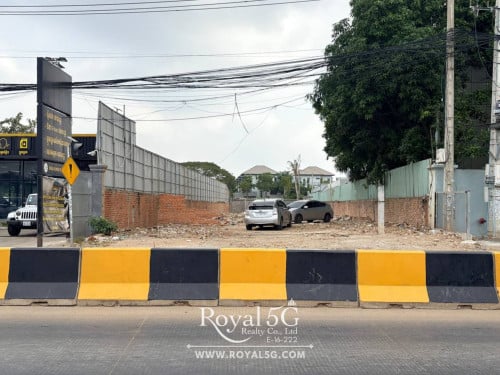 ដីសម្រាប់ជួលផ្លូវ598