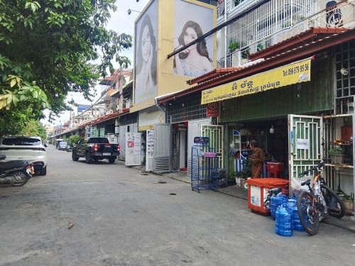 ផ្ទះលក់ 60,000$ ចរចារ