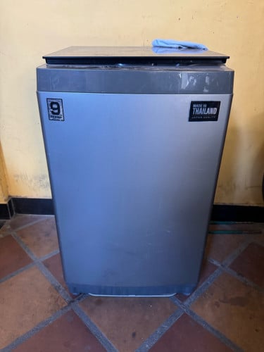 ម៉ាស៊ីន​បោក 9kg (មួយទឹក)