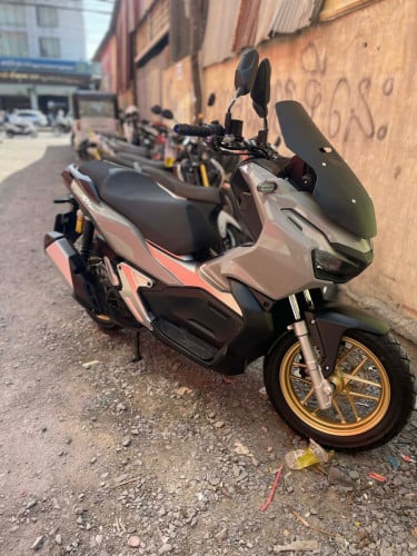 ស្អាត់បងៗADV021