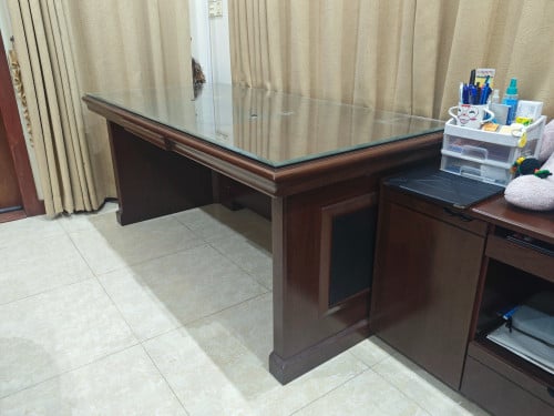 តុការិយាល័យ - Boss Desk (មួយទឹក)