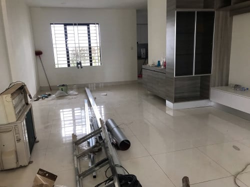 ជាងថ្នាំ​  ជាងការរ៉ូ​  Decor