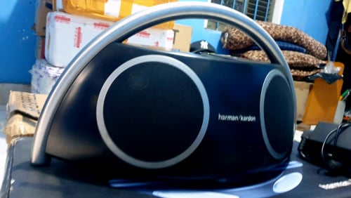 បាស់ Harman Kardon អាធំទើបដាក់ USA ឡៃឡុង: $159