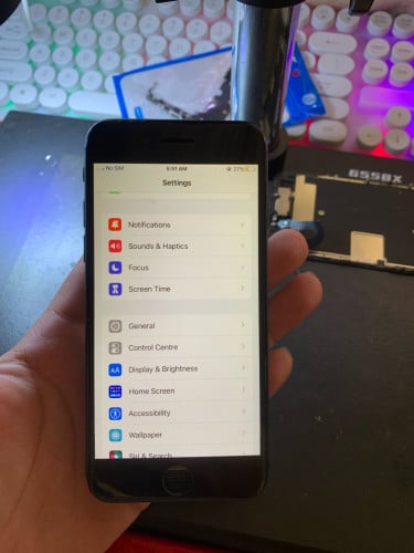 លក់អេក្រង់ iPhone 8 សុីន