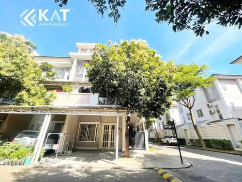 វិឡាកូនកាត់កែងសម្រាប់ជួល| LA Coner For Rent