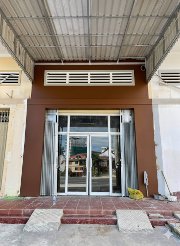 ផ្ទះអាជីវកម្មលក់ក្នុងក្រុងព្រះសីហនុ Shop house for rent in Sihanouk Ville