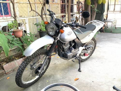 ម៉ូSL 2002 តូលក់បន្ទាន់