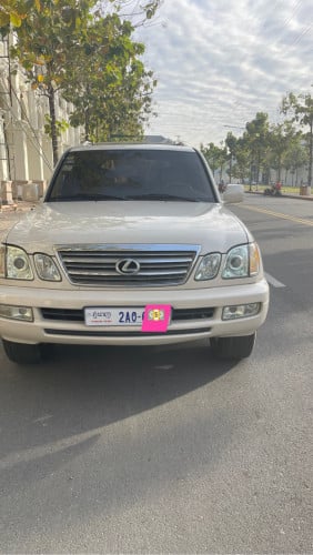 👉 ឡានលក់ Lexus LX 470 03 has full option ម្ចាស់ផ្ទាល់ឡានថ្មីធានាអត់បុកអត់កាត់ត